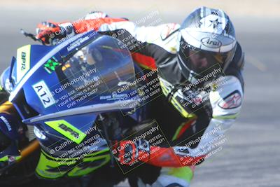 media/Jan-10-2025-CVMA Friday Practice (Fri) [[489e0da257]]/Group 4 and Trackday/Session 2 (Turn 4 Inside)/